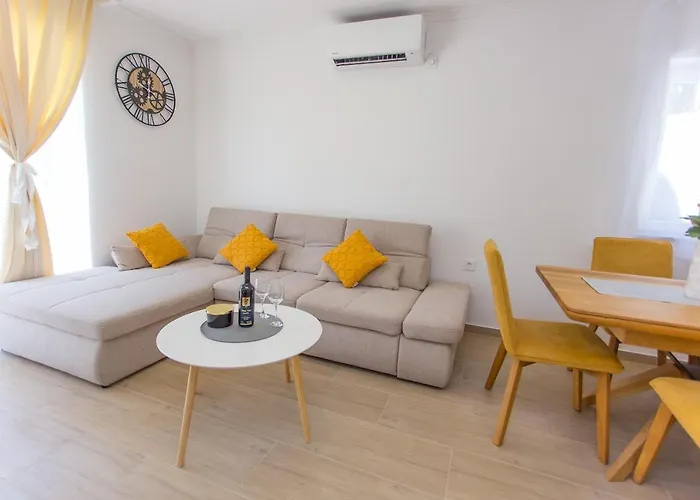 Holiday House Sea La Vie